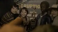 Очень странные дела 1 сезон 2 серия